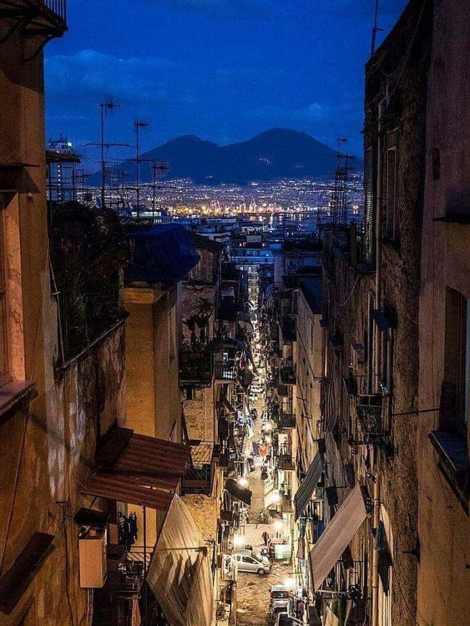 I Tetti Del Centro Storico Lejlighed Napoli Eksteriør billede